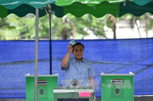 Referendo en Tailandia muestra deseo de estabilidad política