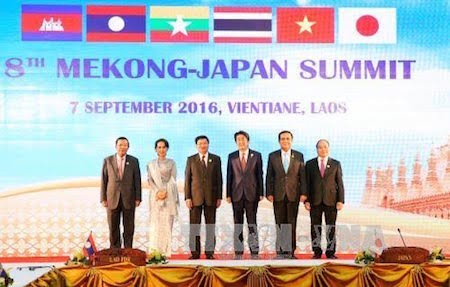 Primer ministro vietnamita participa en octava Conferencia de alto nivel Mekong-Japón 