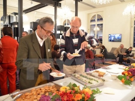 Promueven arte culinario vietnamita en Suiza 