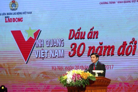   Distinguen a 30 unidades y personas en el evento “Gloria de Vietnam”