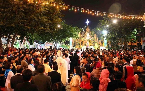 Felicitan a católicos vietnamitas en ocasión de Navidad 2018