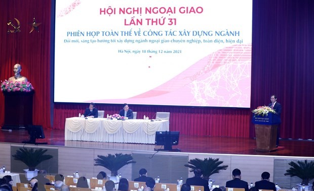 Vietnam por construir una diplomacia digital en pos de su modernización