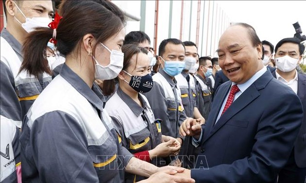 Presidente Nguyen Xuan Phuc en la ciudad portuaria de Hai Phong