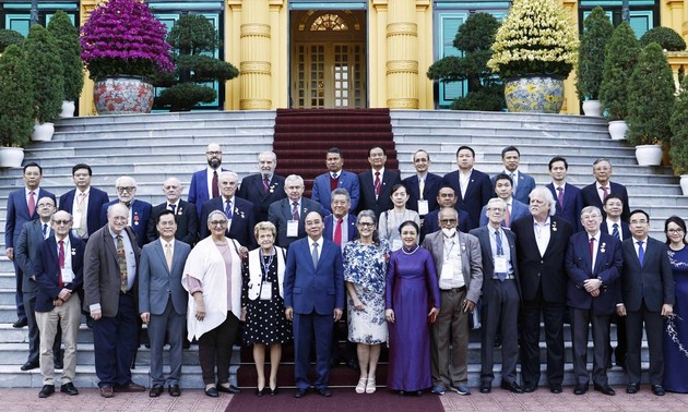 Presidente Nguyen Xuan Phuc: Vietnam siempre recuerda el valioso apoyo de los amigos del mundo al Acuerdo de París