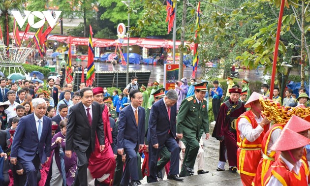 Actos en homenaje a los Reyes Hung en Phu Tho y varias localidades de Vietnam