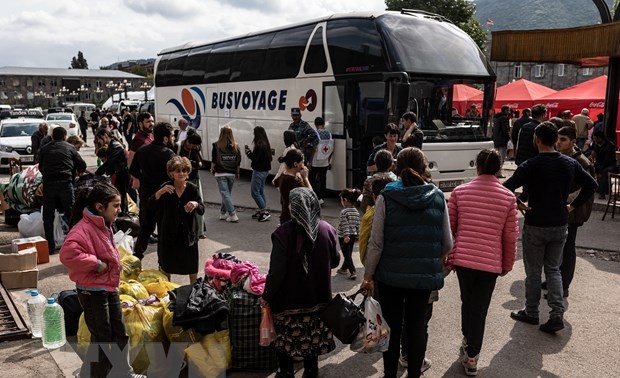 Más de cien mil personas han abandonado Nagorno-Karabaj