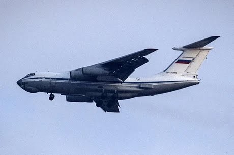 Rusia cambia dirección del segundo avión con prisioneros ucranianos a bordo tras la explosión del primero