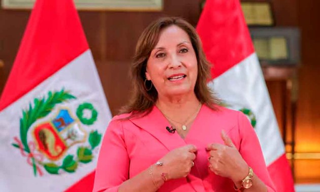 Presidenta peruana mantiene alto nivel de impopularidad