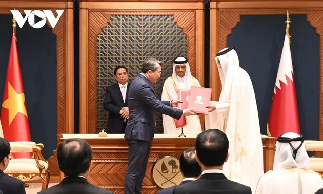 Vietnam y Qatar firman varios acuerdos de cooperación