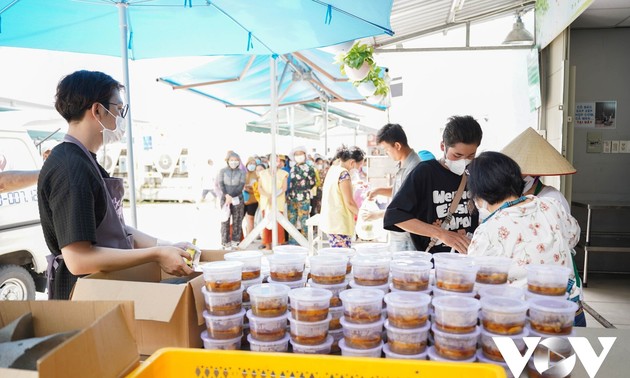 Cocina del Amor brinda alimentos gratuitos a pacientes