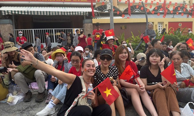 Vietnam recibe más de 10,5 millones de turistas en cinco días de asueto