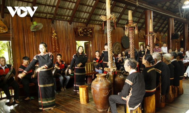 ផ្ទះវែង-កន្លែងរក្សាតម្លៃដ៏ជ្រាលជ្រៅនៃវប្បធម៌អេដេ