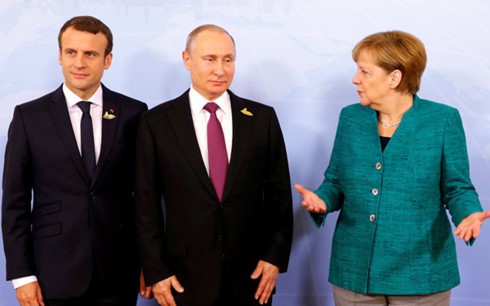 Possible rencontre entre la Russie, la France et l’Allemagne