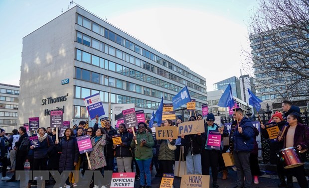 Royaume-Uni: Nouvelles manifestations d’infirmières pour des augmentations salariales