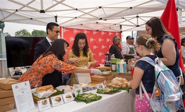 Le Vietnam séduit les visiteurs de la Foire culinaire et culturelle de l’ONU 2023