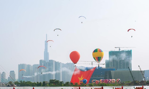 Hô Chi Minh-ville accueille son tout premier festival fluvial