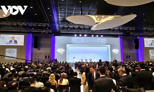 Le Premier ministre Pham Minh Chinh s’exprime au WEF de Dalian