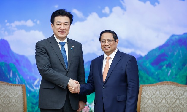 Le Premier ministre Pham Minh Chinh reçoit le ministre japonais de la Défense