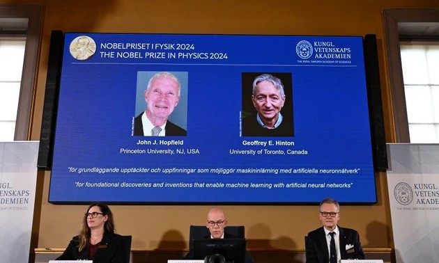 Le prix Nobel de physique 2024 récompense deux pionniers de l'intelligence artificielle (IA)