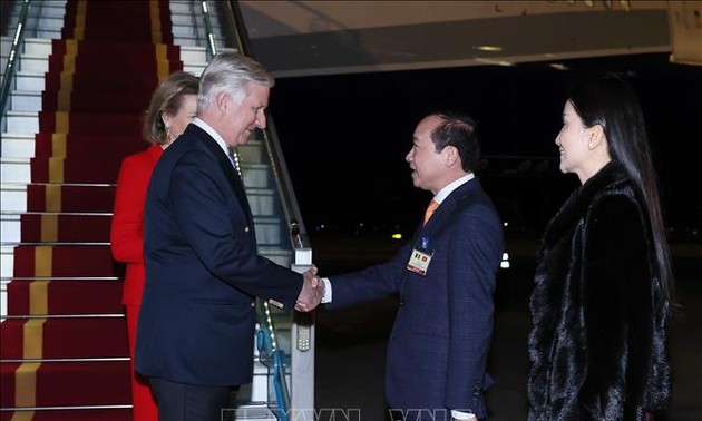 Philippe et Mathilde de Belgique entament leur visite d’État au Vietnam