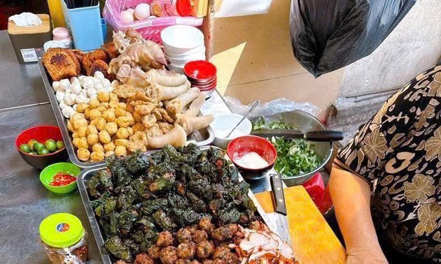 Food Tour à Hai Phong: Une symphonie de saveurs et d'émotions