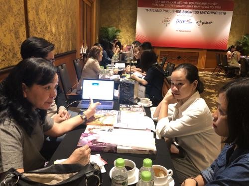 นับเป็นครั้งแรกที่เวียดนามและไทยมีการแลกเปลี่ยนการค้าด้านการพิมพ์จำหน่าย