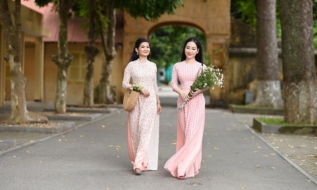 ขยายเวลารับบทความเข้าร่วมการประกวด “คุณรู้อะไรเกี่ยวกับประเทศเวียดนาม” ถึงปลายเดือนสิงหาคม