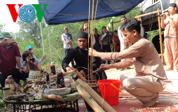 ความเชื่อเกี่ยวกับฟ้าร้องของชนกลุ่มน้อยเผ่าเออดู