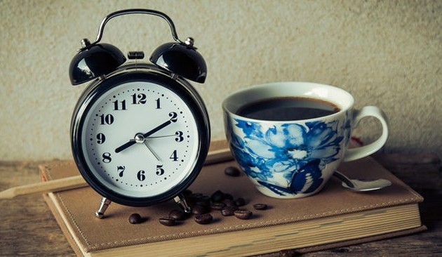 บทที่ 51: “จ๋าง - ตื่อ - ฉี - เถิ่ย - ซาน ” หรือคำวิเศษณ์บอกเวลา