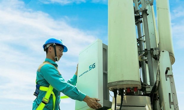 Viettel, MobiFone licenced to commercially test 5G