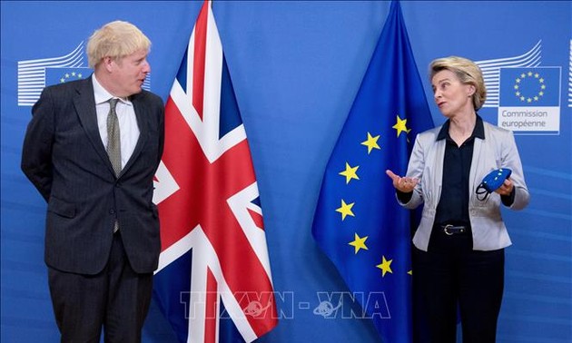 UK, EU to continue Brexit negotiations 