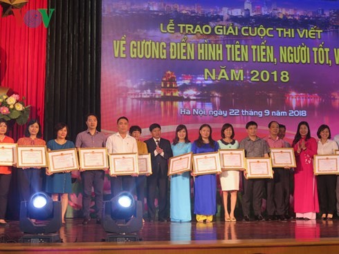 39 tác phẩm đạt giải Cuộc thi viết về người tốt việc tốt 2018