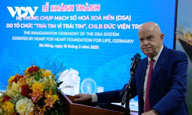 Bác sỹ người Đức đầu tiên được nhận Giải thưởng cống hiến cho Đà Nẵng