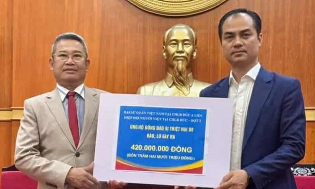 Kiều bào tại CHLB Đức tiếp tục ủng hộ đồng bào vùng lũ Miền Trung 420 triệu đồng  ​