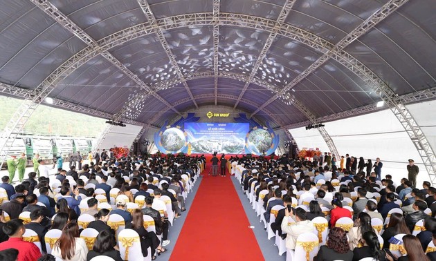 ກວາງ​ນິງ ເລີ່ມ​ລົງ​ມືກໍ່​ສ້າງ, ເປີດ​ສະຫຼອງ 31 ໂຄງ​ການ​ຈຸດ​ສຸມ, ສ້າງ​ໂສມ​ໜ້າ​ພັດ​ທະ​ນາ​ໃໝ່