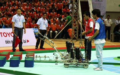 Bế mạc Vòng chung kết Robocon toàn quốc năm 2016 