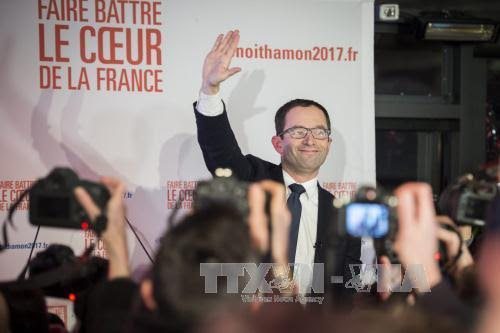 Benoit Hamon wins first-round of left wing presidential primaries