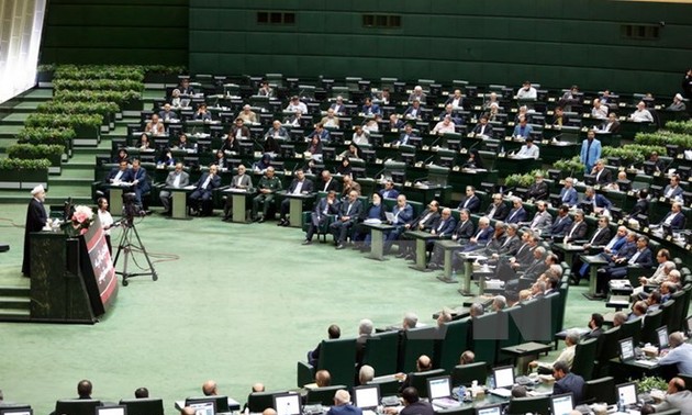 Iran parliament recognizes Jerusalem as Palestine's capital