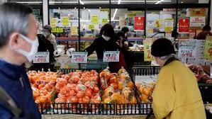 Japan falls into recession as Covid-19 takes toll  