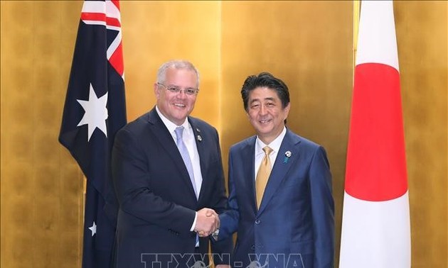 Japanese, Australian leaders share concern over East, South China Seas