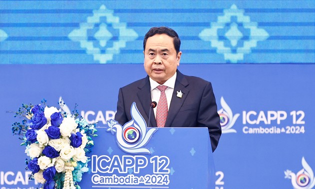 Key to resolving conflicts peacefully lies in dialogue, multilateral cooperation: Top legislator