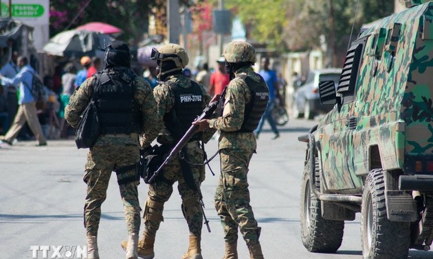 Armed attack near US Embassy in Haiti, at least 20 people dead
