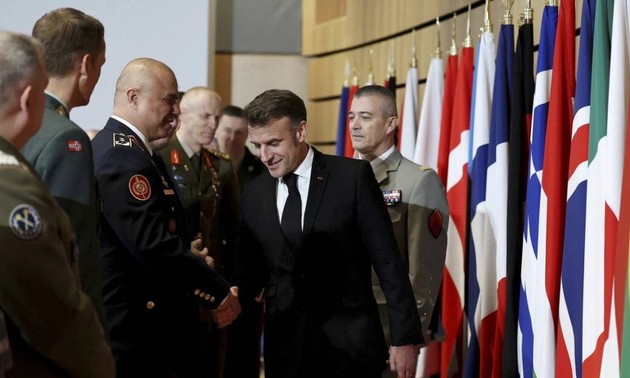 UK proposes Western peacekeeping mission of 10,000 troops in Ukraine