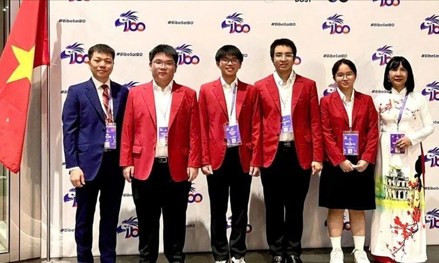 Vietnam ranks among top 10 at 2025 International Biology Olympiad