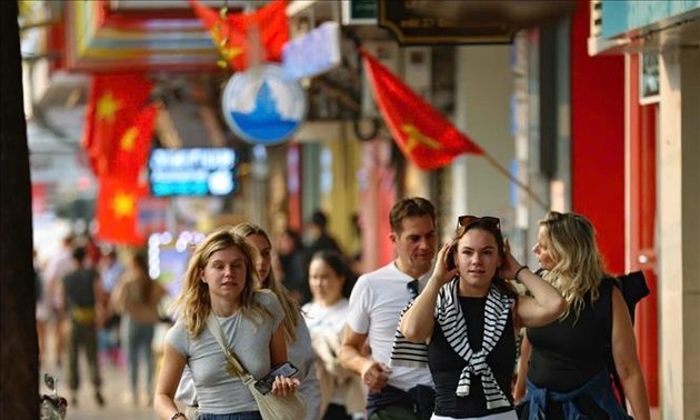 Global tourism records 1.1 billion international tourists