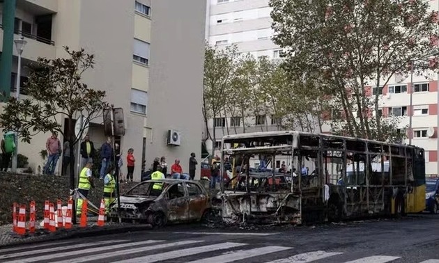 Portugal determined to quell Lisbon riots