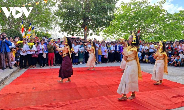 Фестиваль народности Кхмер чройрумчек