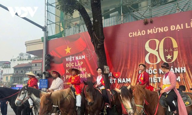 Праздник счастья во Вьетнаме 2025 произвел впечатление на посетителей