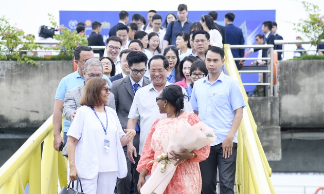  “Việt Nam trong tôi là đất nước xinh đẹp hiền hòa và mến khách”