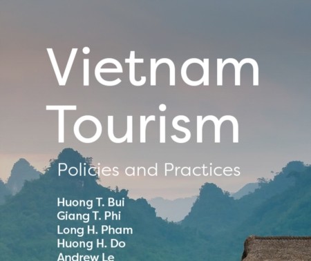 “Cần có bản sắc riêng trong phát triển du lịch cộng đồng“